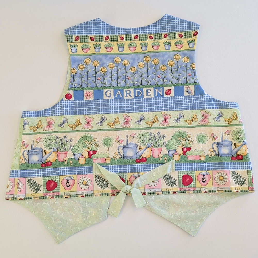 Handmade "Garden" vest W 3D butterflies, plants, flowers, farmhouse Vest. 2X - Picture 14 of 14